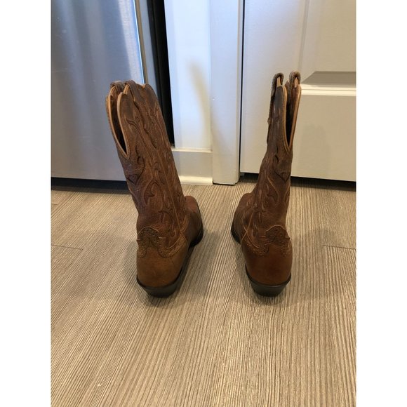 Justin Stampede Sorrel Apache Pointed Toe Boots - Picture 8 of 8